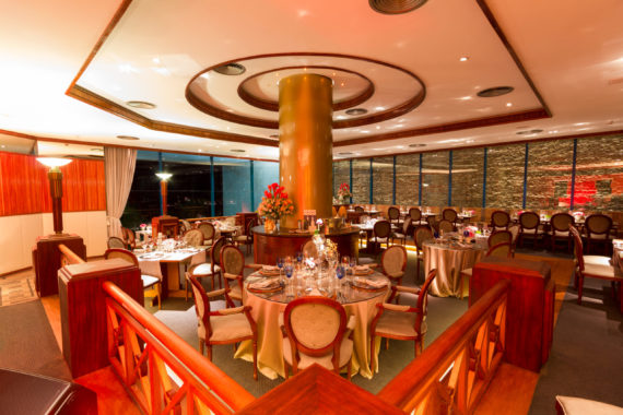 Restaurante Mirage, Atlante Plaza